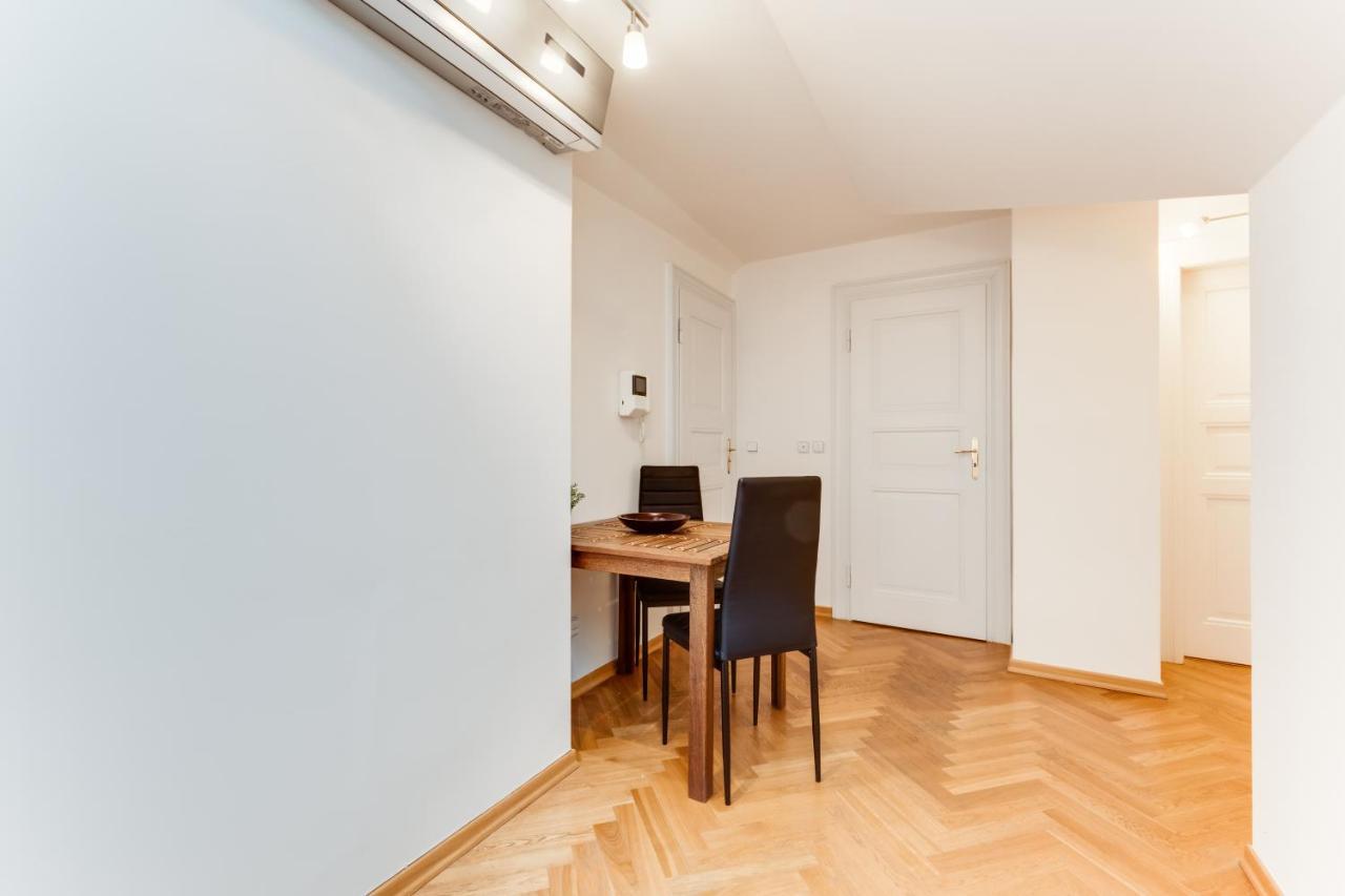 Jt'S Apartments Bilkova Str. Πράγα Εξωτερικό φωτογραφία